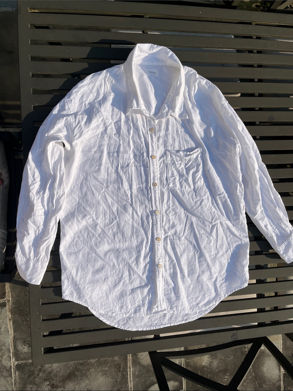 Aritzia Wilfred Free White Button-Up Relaxed Linen Blend Shirt